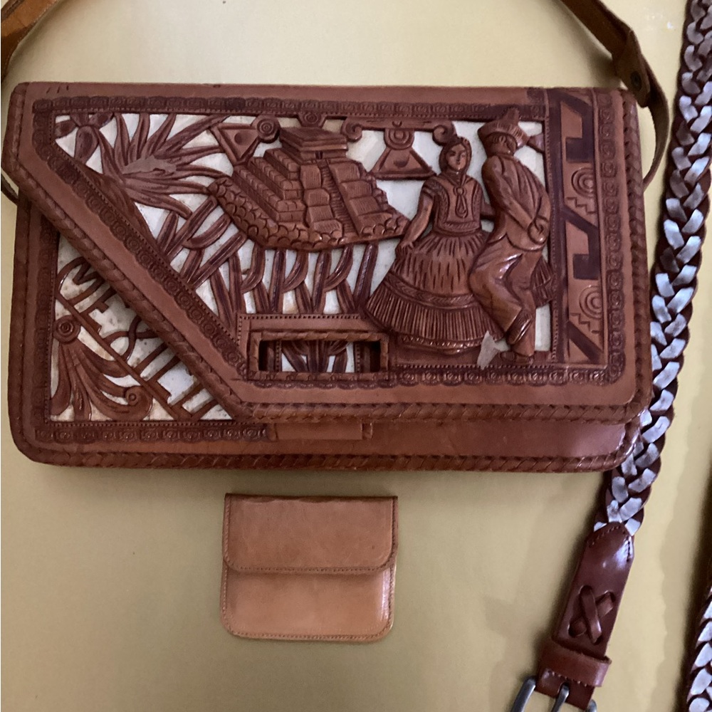 NWOT Vintage Lenea Pelle Artisan Leather Clutch